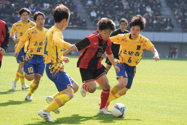 与曹赟定相